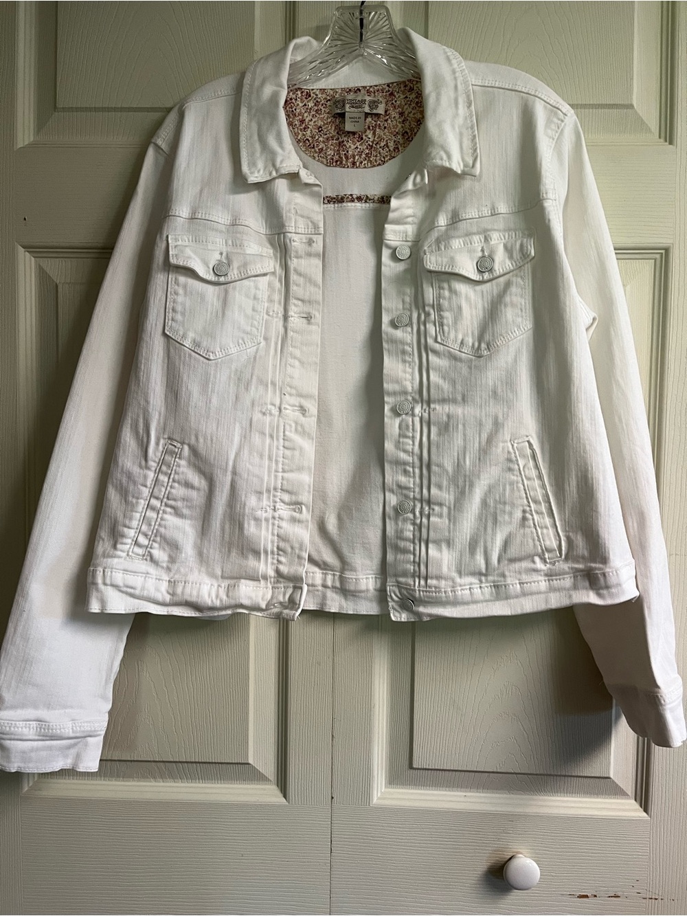 Vintage America White Denim Jean Jacket Size Large, Like New